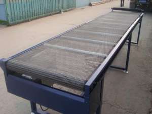 不銹鋼輸送網(wǎng)帶出現(xiàn)裂縫怎么辦？