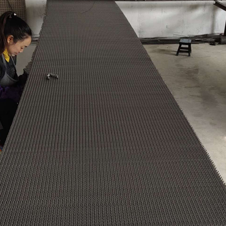 金屬網(wǎng)帶需要清洗嗎？